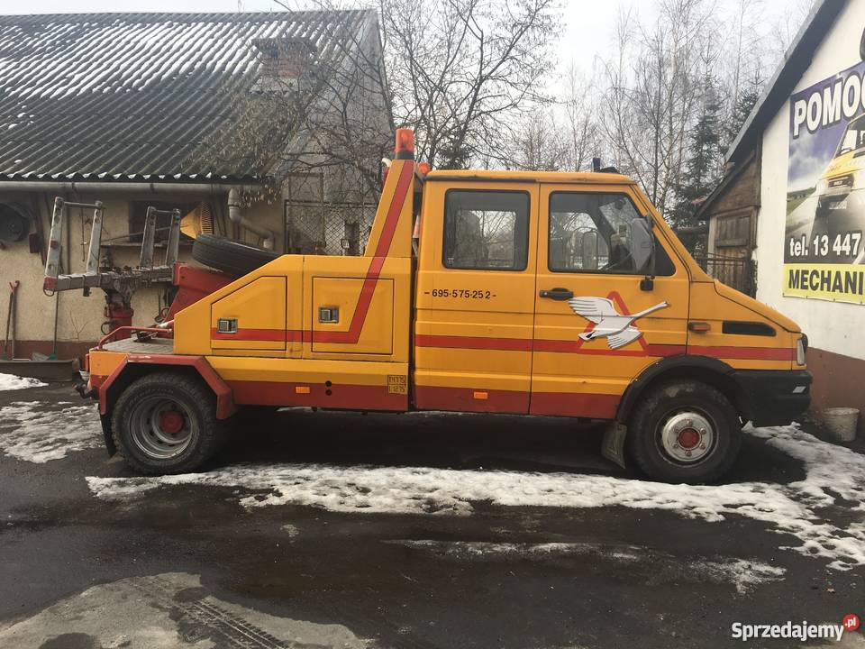 Specjalistyczny holownik pomoc drogowa Iveco małopolskie Gorlice sprzedam