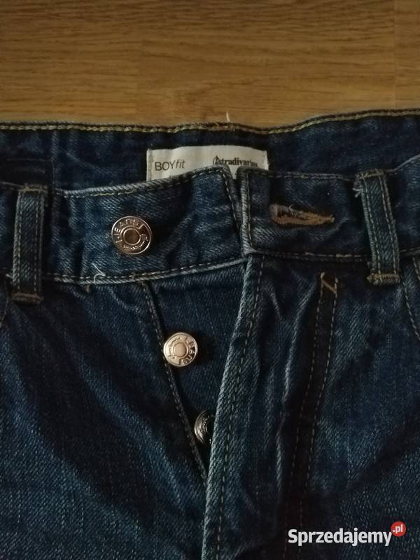 Jeansowe spodenki szorty z przetarciami boyfit podkarpackie Krosno