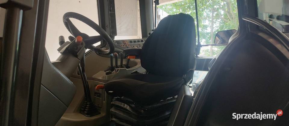 Valtra N92 kupiona u Polskiego dilera