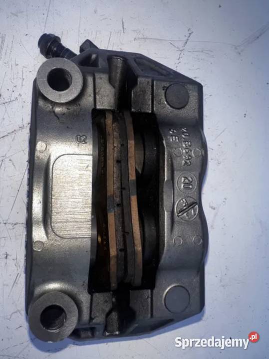 zacisk prawy przód Ducati SuperSport 950 S 2021 wielkopolskie