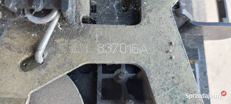 Zamek drzwi lewy przód VW GOLF IV 3D 8PIN Szczecin