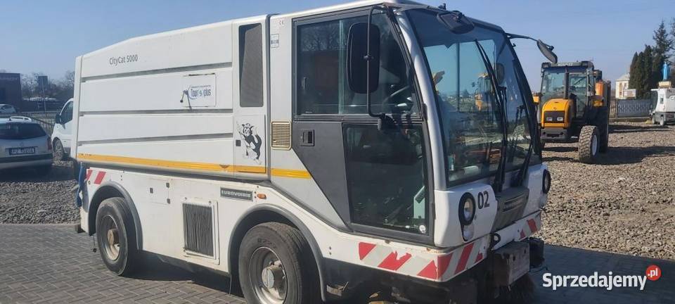 Zamiatarka City cat 5000 silnik mercedesa Turek sprzedam
