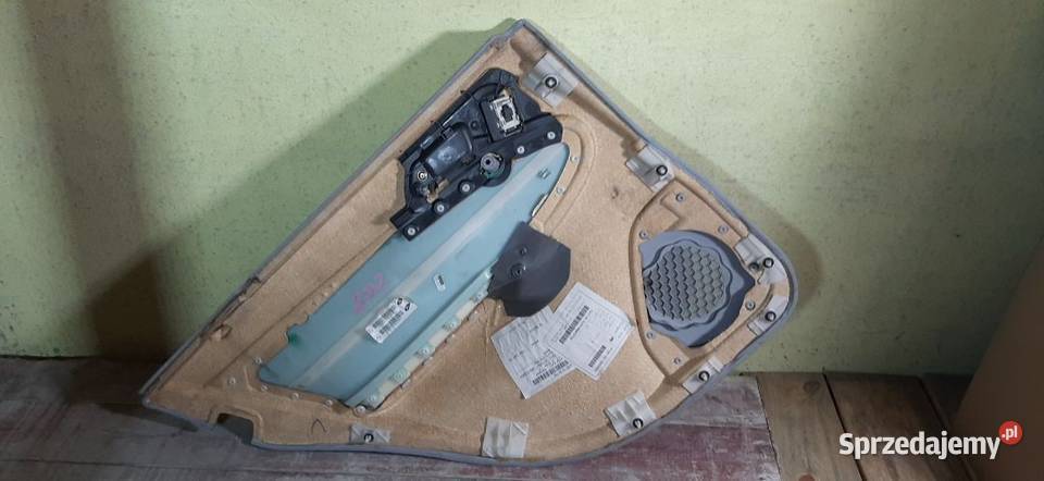 Boczek tapicerka drzwi Mercedes Cklasa W203 Włoszczowa