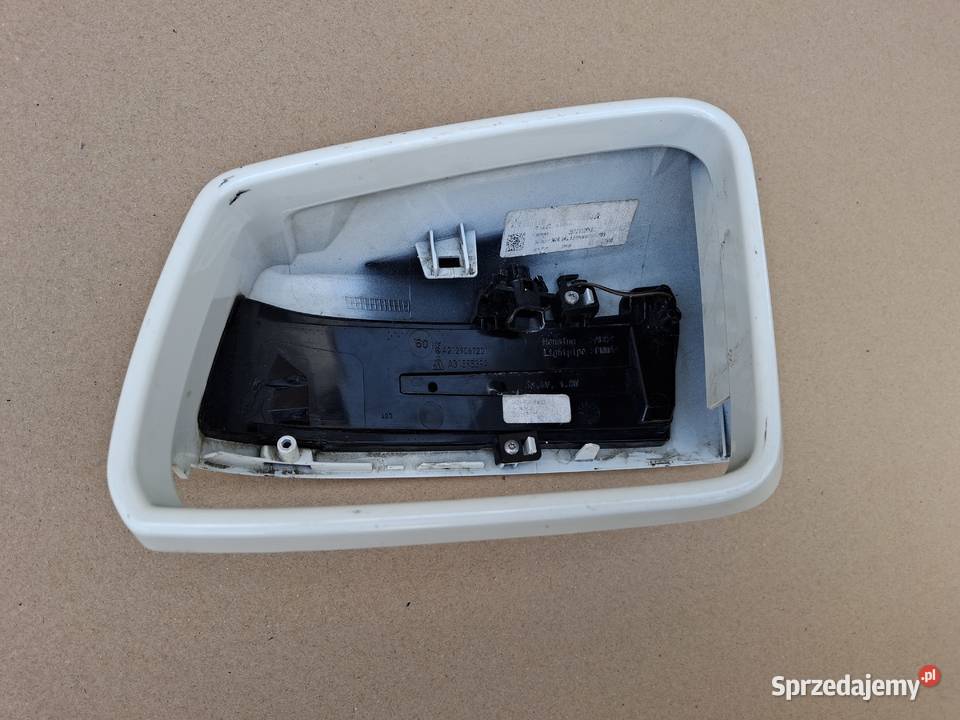 MERCEDES W212 W204 W207 W221 OBUDOWA LUSTERKA Bieleń