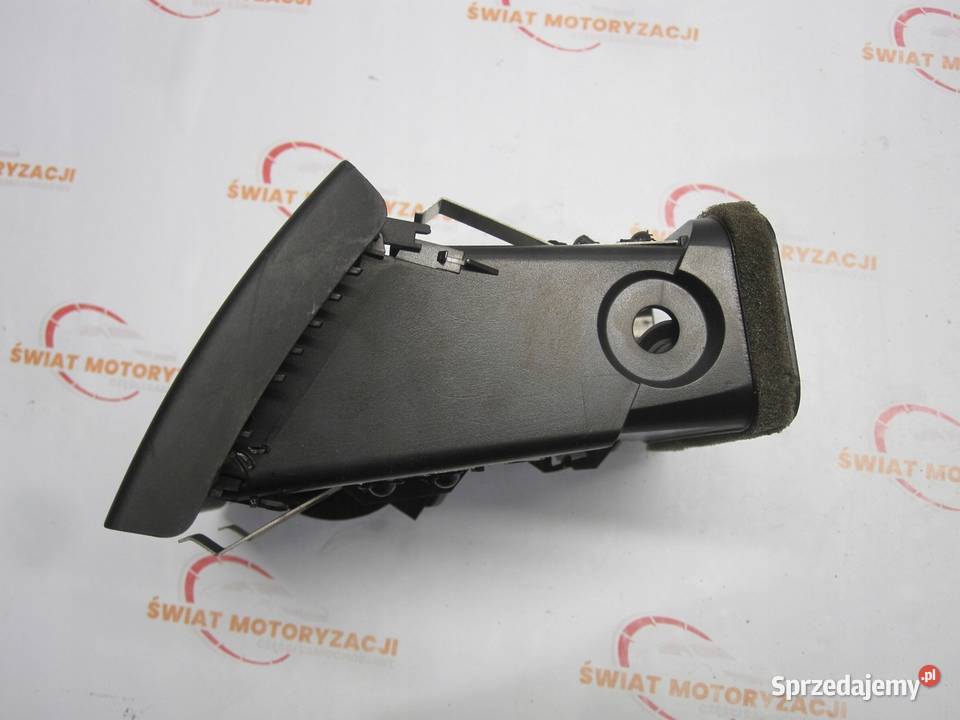 MERCEDES W204 07r kratka nawiewu 05924001 Kielce sprzedam