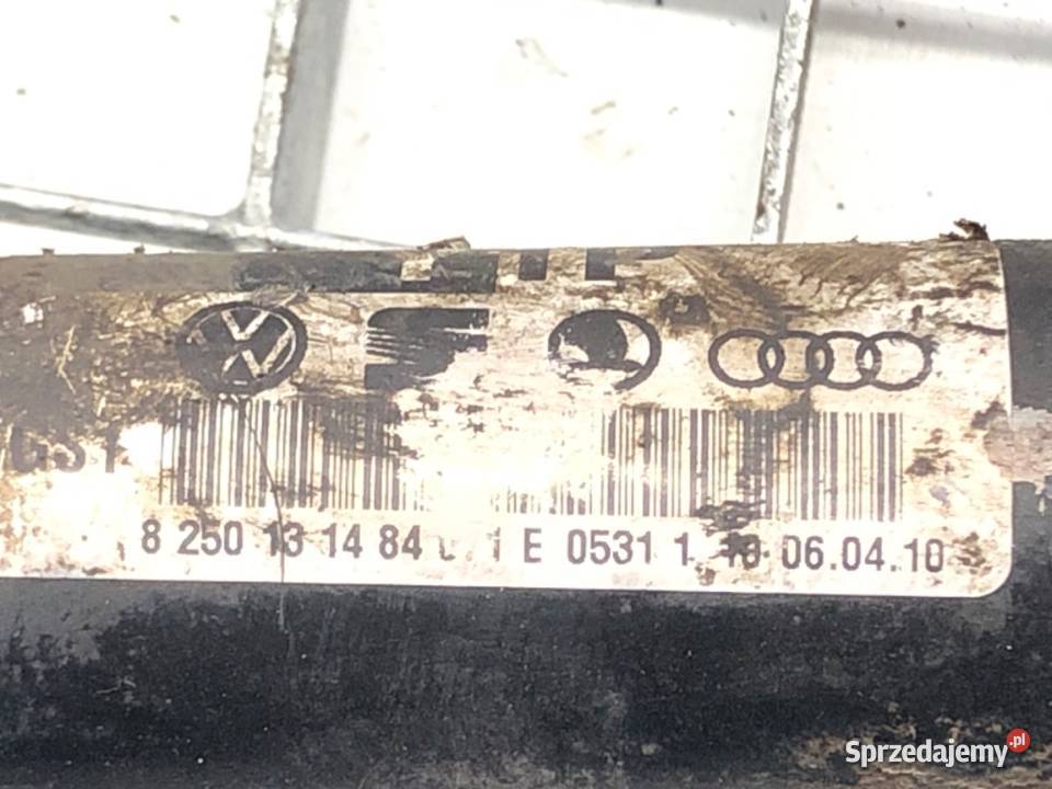 PÓŁOŚ PRAWY PRZÓD AUDI A4 B8 20 180 0715 PRZEGUB sprzedam