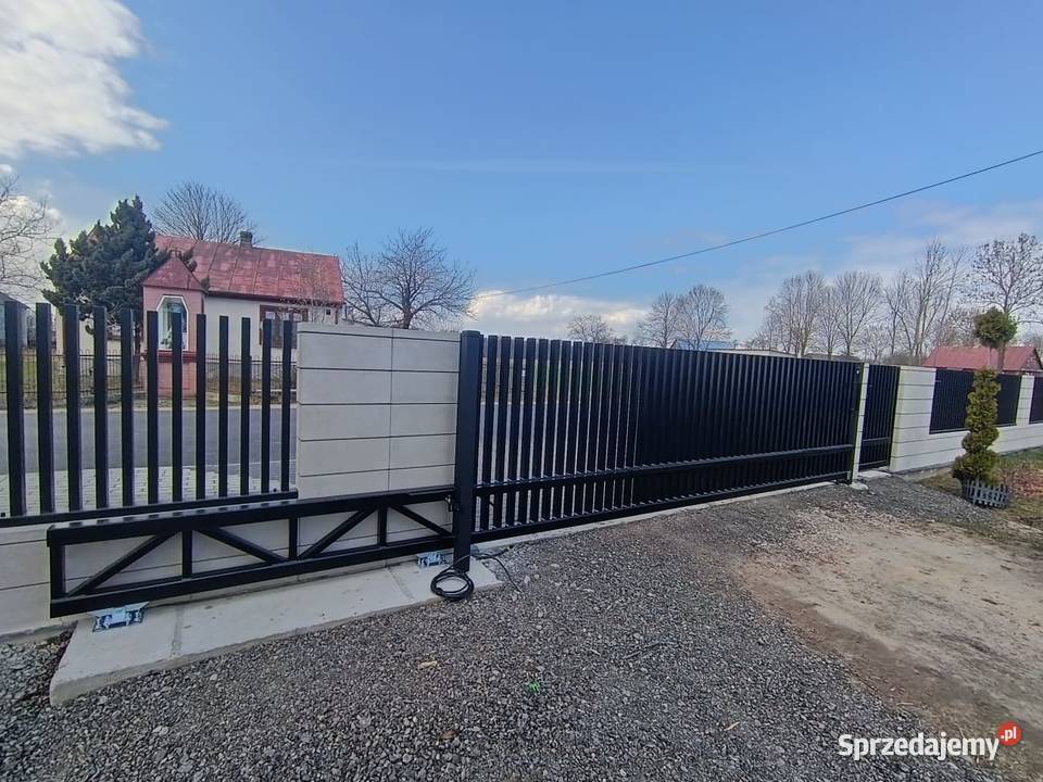 Ogrodzenie grzebieniowe produkcja i montaż Biała Podlaska usługi budowlane