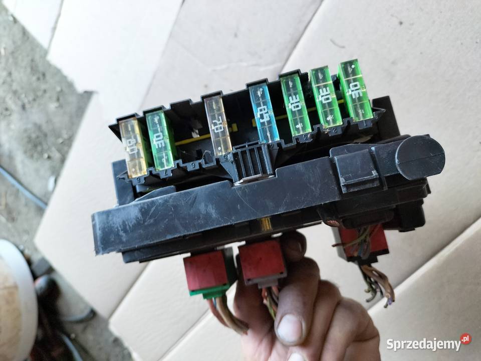 CITROEN C3 MK1 SKRZYNKA BEZPIECZNIKÓW STEROWNIK Kamień-Kolonia sprzedam