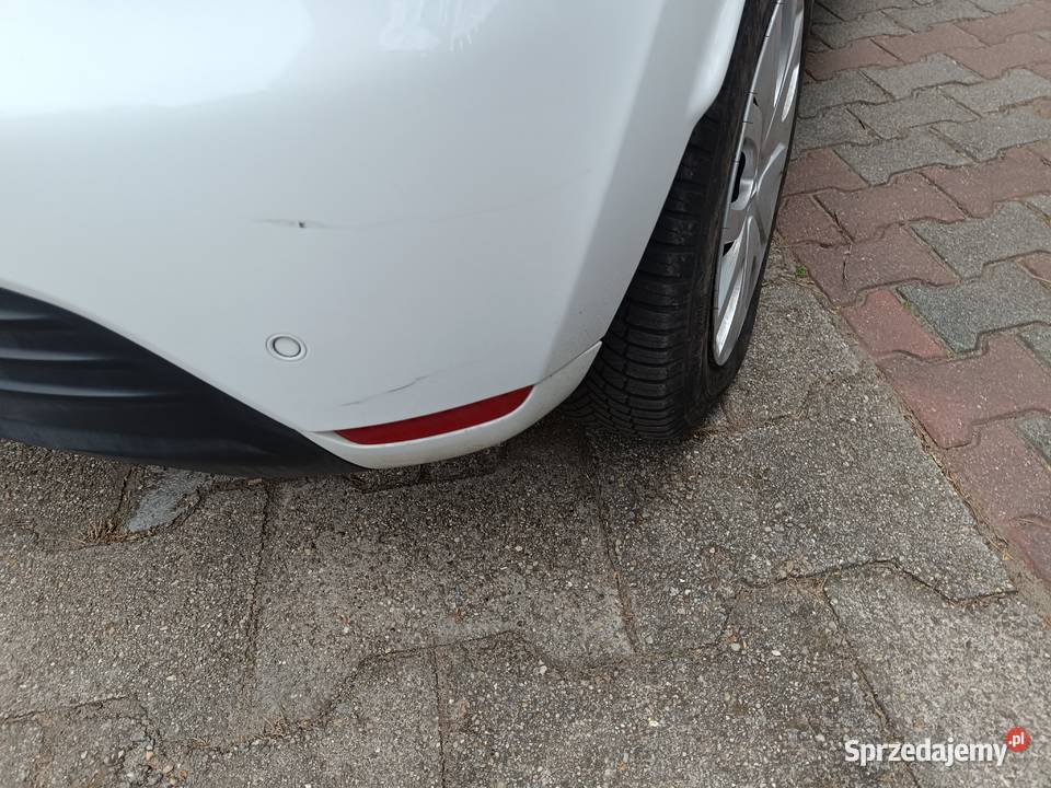 Clio IV Lift 2018 12 Polski salon Lekko manualna Rogoźnik