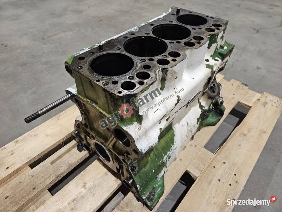 Blok silnika John Deere 2030 2035 2130 2135 Byków