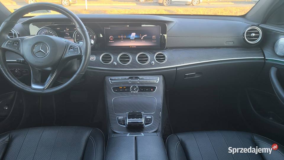 MercedesBenz E 300 245 4 Matic 9GTRONIC Opole