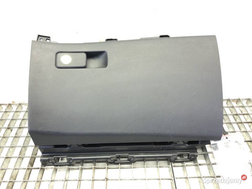 SCHOWEK PASAŻERA KIA STINGER Hatchback podkarpackie