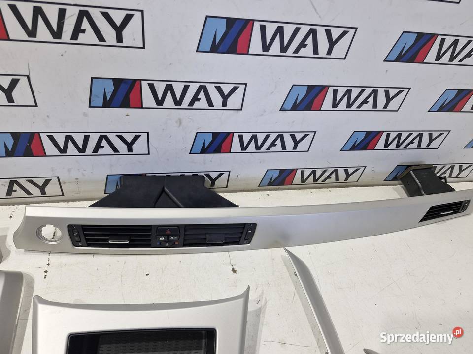 BMW E90 E91 LISTWY OZDOBNE DEKORY SREBNE NAVI sprzedam
