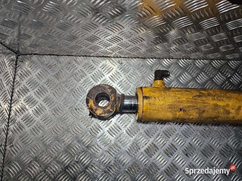 Siłownik hydrauliczny ramienia Massey Ferguson Gdynia