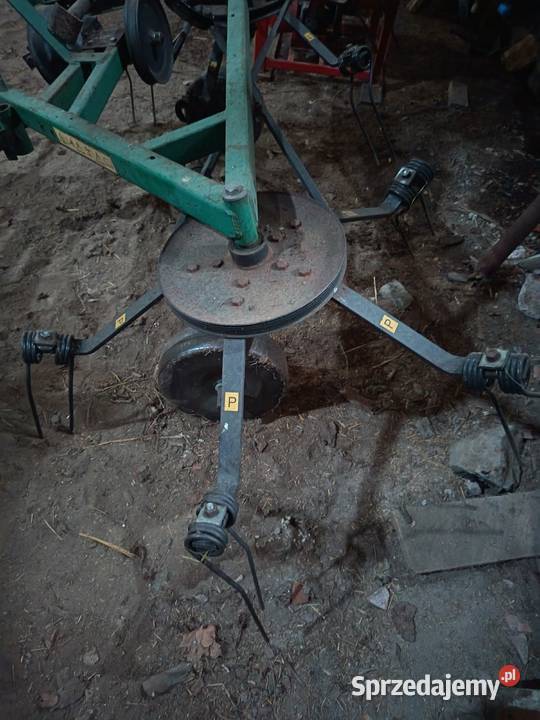 Sprzęt rolniczy ogłoszenie grzecznościowe