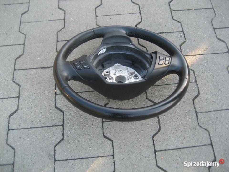 bmw x1 e84 0912r kierownica skóra czarna