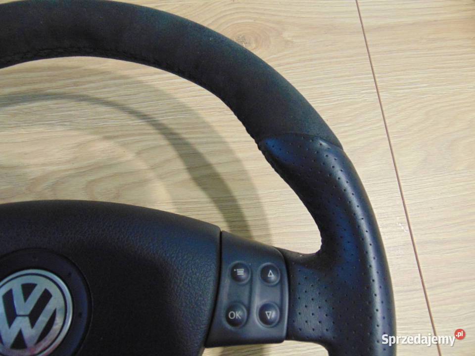 kierownica ścięta Rline alkantara vw golf V Kierownice Bochnia
