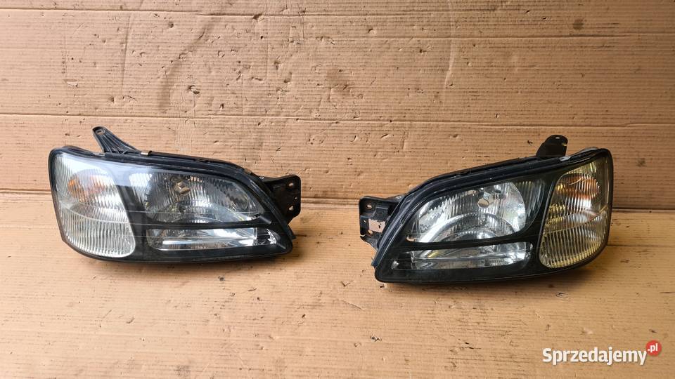 Subaru Legacy 3 BH5 lampa lampy reflektory przód
