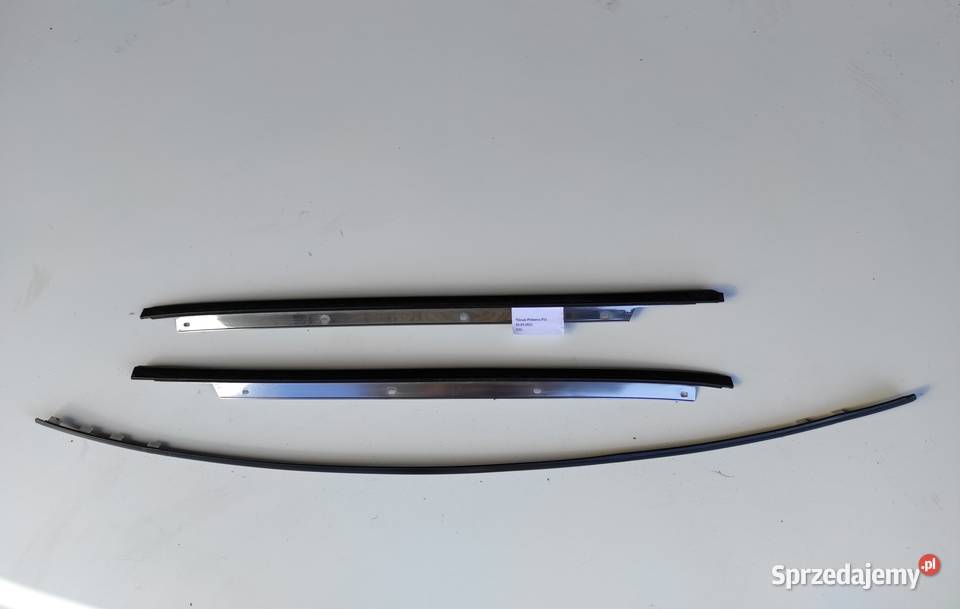 LISTWY ZGARNIAJĄCE DRZWI NISSAN PRIMERA P11 K 99 Nowy Tomyśl