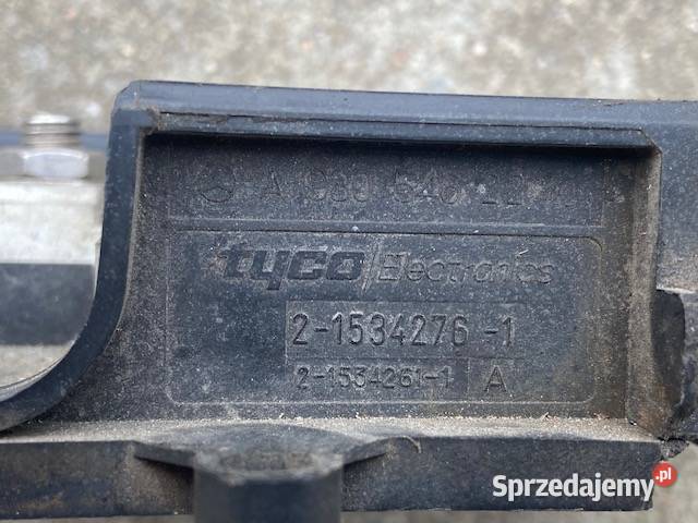 Adapter Rozdzielacz MP3 MP4 9305462240 ADR