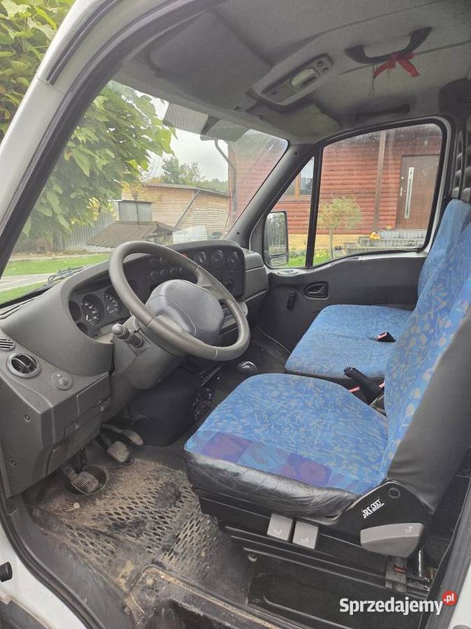 Iveco 28 doka brygadówka 7 osób wywrotka 3 Wólka Pukarzowska