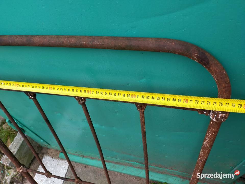 Przedwojenne żeliwne zagłówki do łóżka Połczyn-Zdrój