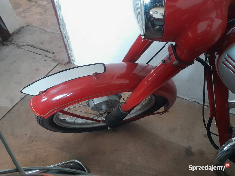 Jawa 250 perak z 1954 roku Jawa