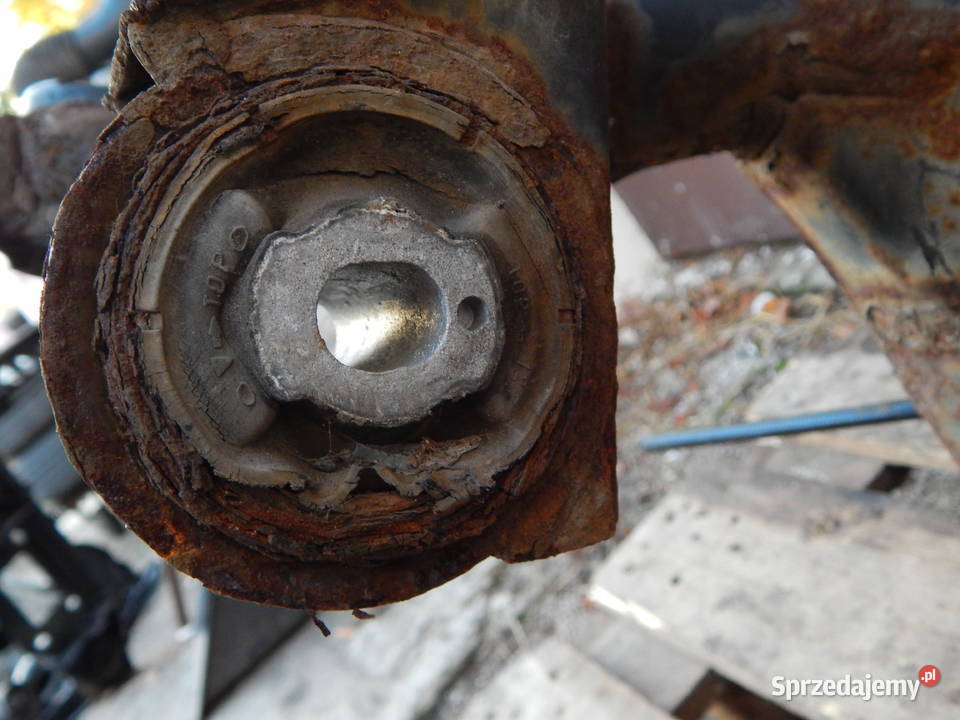 WÓZEK SANKI TRAWERS KOŁYSKA TYŁ BELKA TYLNA BMW osobowe Belki zawieszenia Warszawa