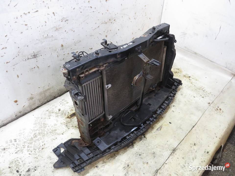 PAS PRZEDNI CHŁODNICE AURIS II 14 D4D 160400N200