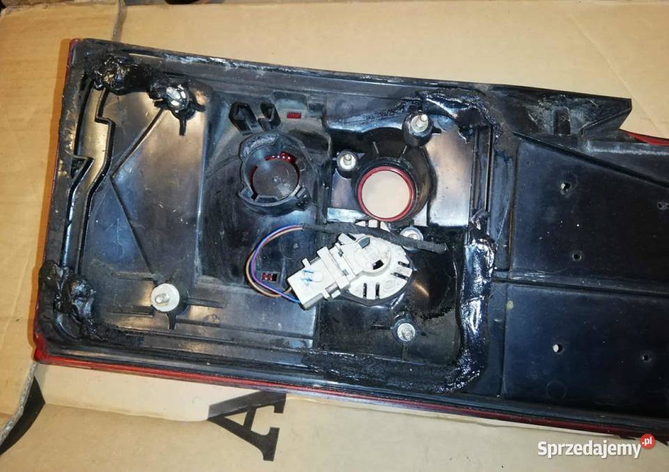 Blenda tył audi 80 b3 90 b3 80 b4 avant osobowe Lampy tylne podkarpackie Zagórz