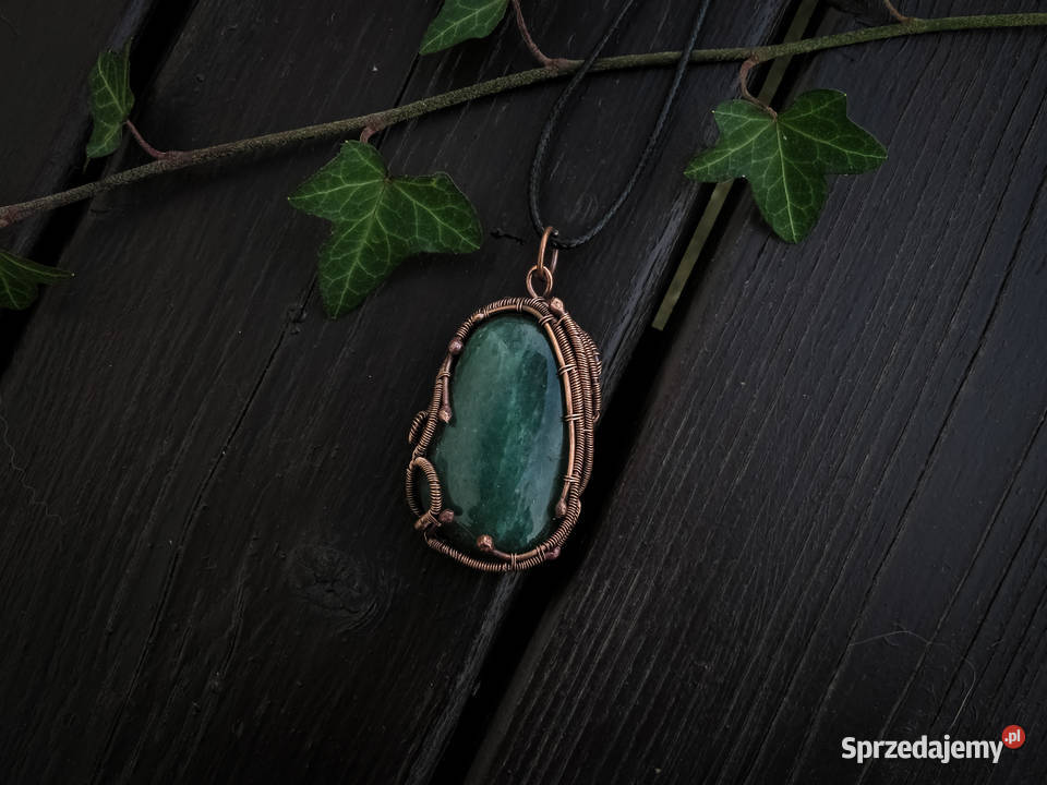 Unikatowy wisior zielony chalcedon rękodzieło