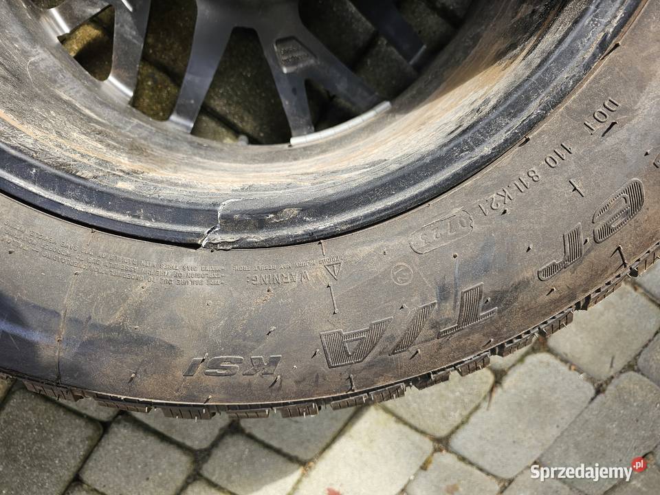 koła zimowe nówki 235x65x17 Tarnowiec