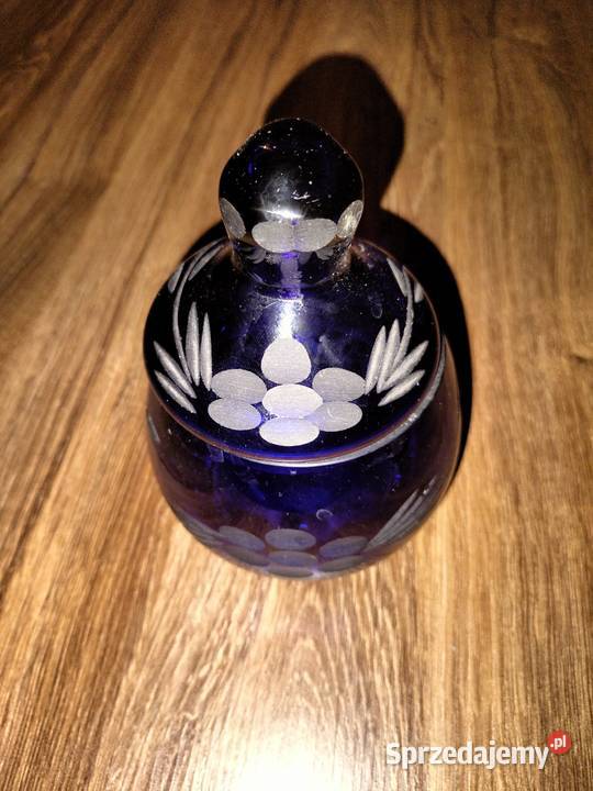 Cukiernica niebieska szkło kobaltowe szlifowane Turek