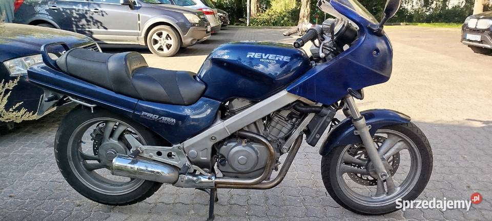 Honda NTV650
