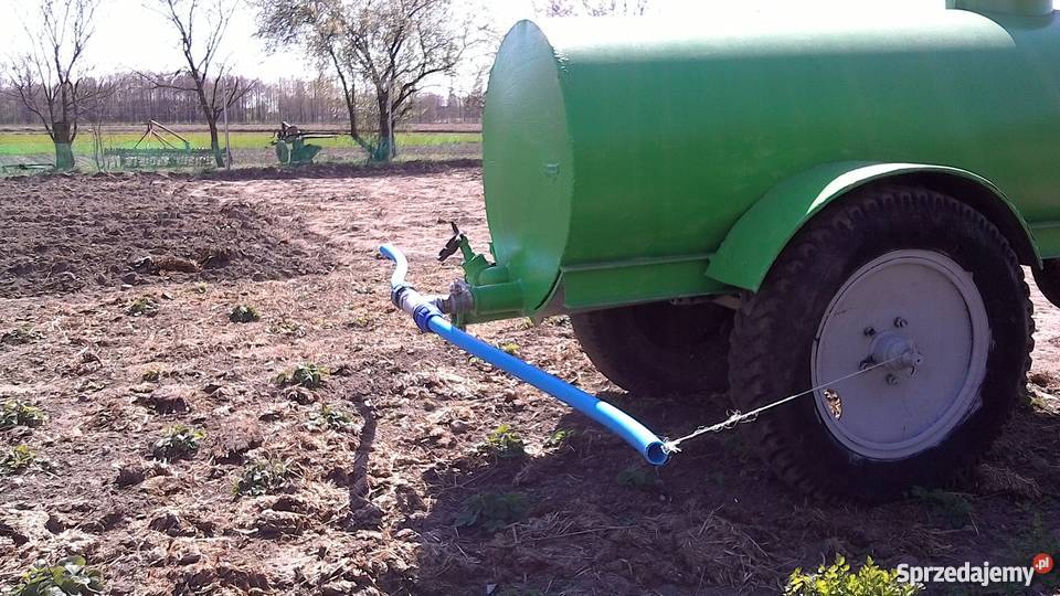 Beczki na kolach z pompami Kleczew