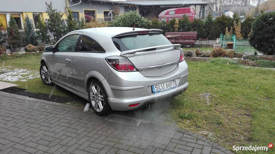 OPEL ASTRA H GTC Lubliniec