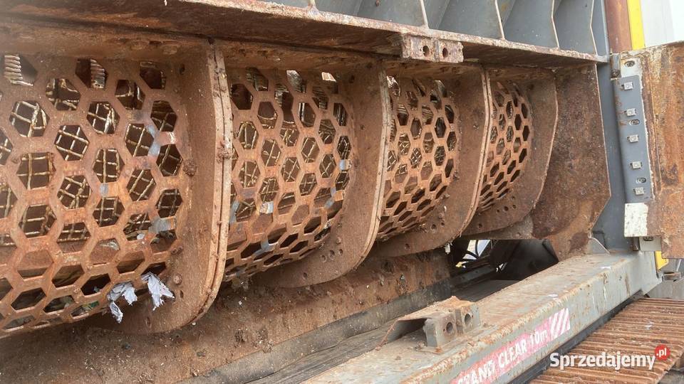 ROZDRABNIACZ JEDNOWAŁOWY UNTHA XR3000 XC MOBIL Produkcja Poznań sprzedam