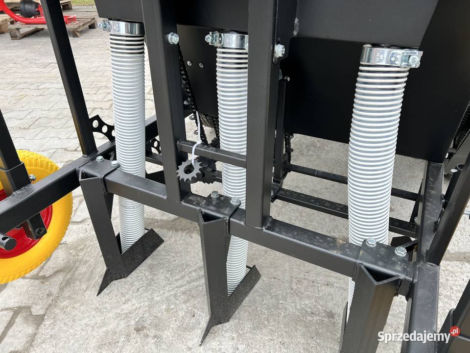 Sadzarka do czosnku cebuli bobu RENAL OLMECH Września