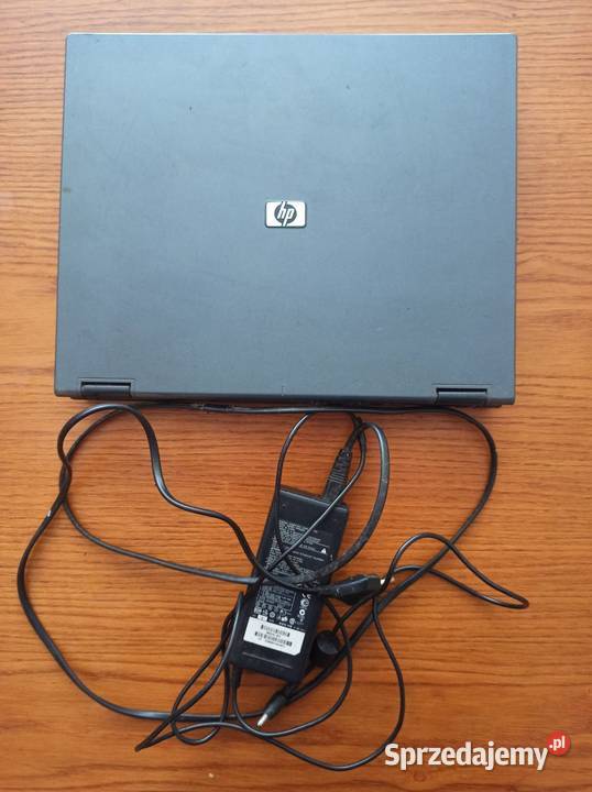 Stary laptop HP z zasilaczem łódzkie Wieluń