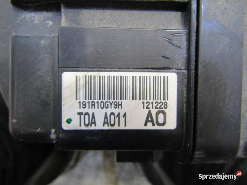 SKRZYNKA BEZPIECZNIKÓW 20 B HONDA CRV CRV IV
