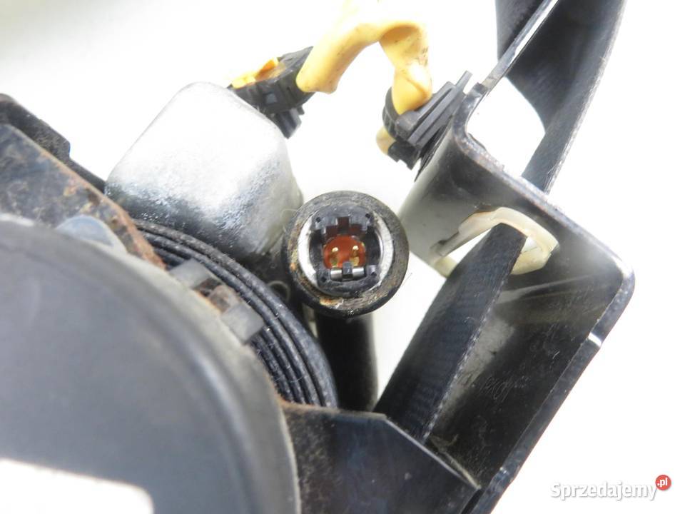 PAS PRAWY PRZEDNI MITSUBISHI OUTLANDER II CWW Pasy bezpieczeństwa