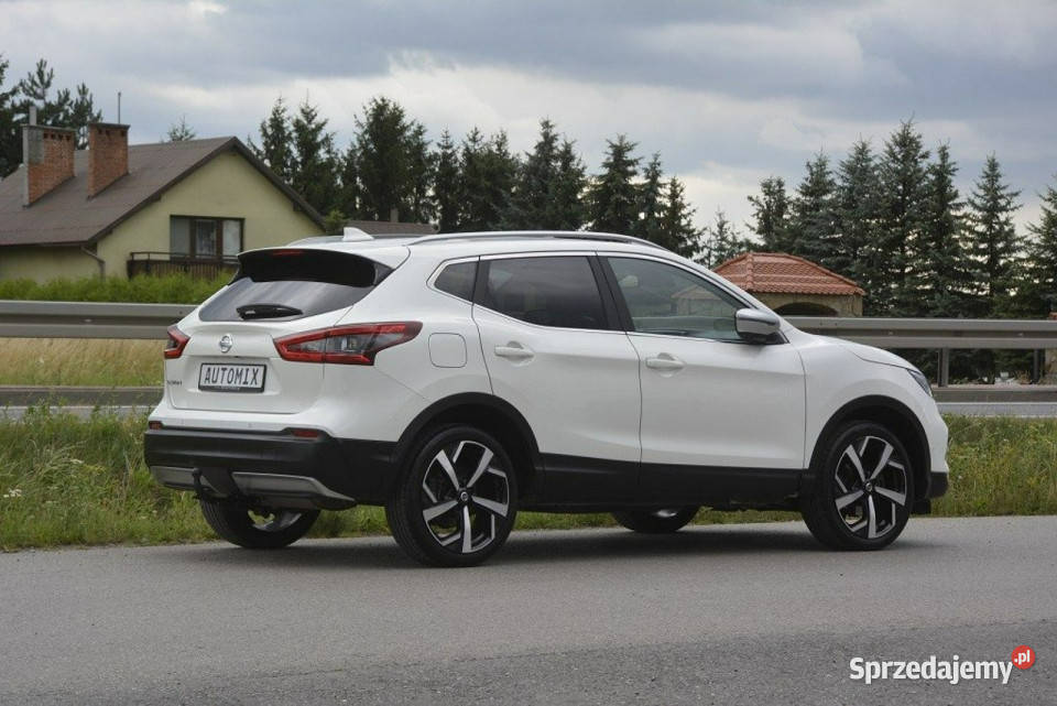 Nissan Qashqai 12 TCe nawi panorama hak full led 4/5 Sędziszów Małopolski sprzedam