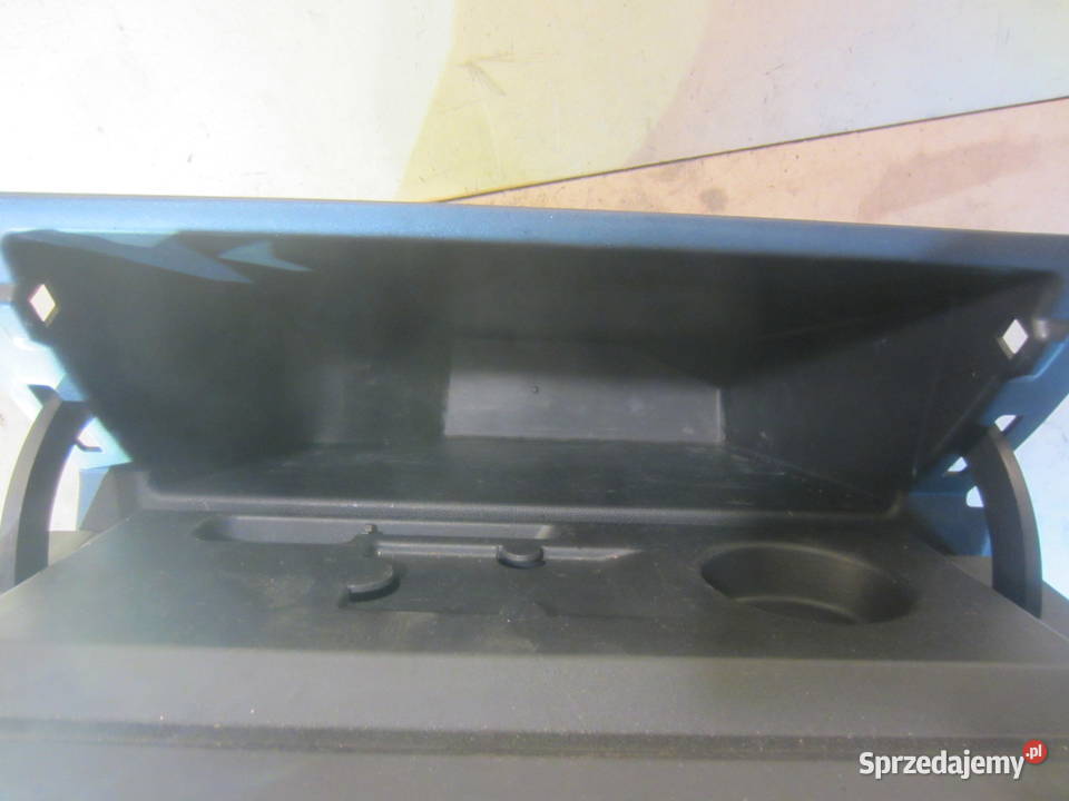 schowek pasażera czarny opel corsa c 09114401