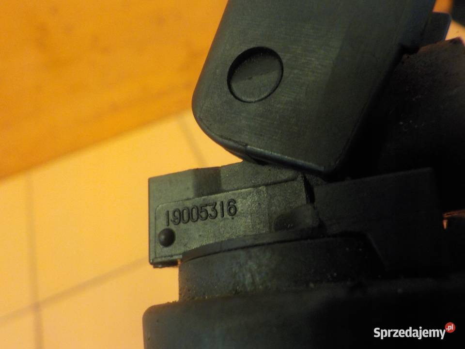 BMW E87 E90 20 B 11r 122 N43 cewka zaplonowa osobowe mazowieckie Suków