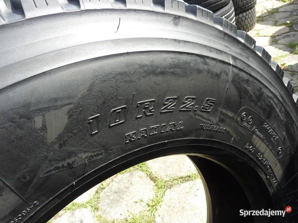 Opona używana ciężarowa 10R225 BRIDGESTONE M840 22.5cale Zaścianki