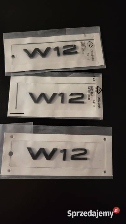 NOWY klejany czarny znaczek W12 emblemat logo Zamość