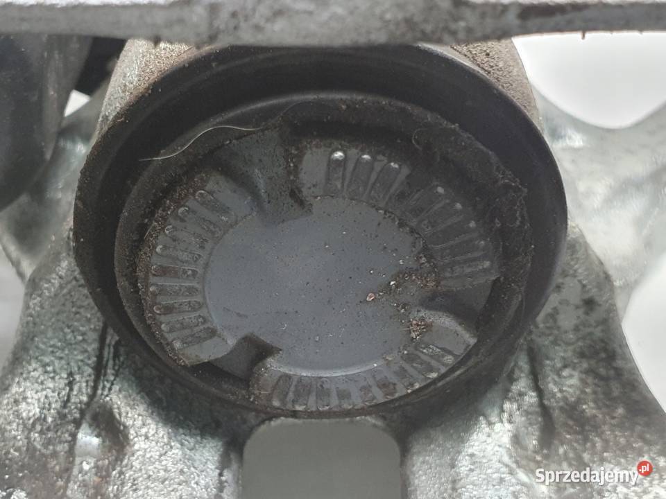 Toyota Yaris IV TYLNY ZACISK HAMULCOWY lewy tył lubelskie Rudka sprzedam