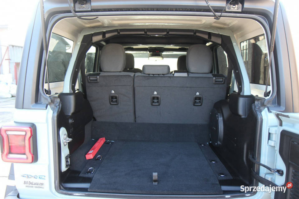 Jeep Wrangler 2024r 20 HYBRYDA 16567K Plugin 375 isofix Nysa sprzedam