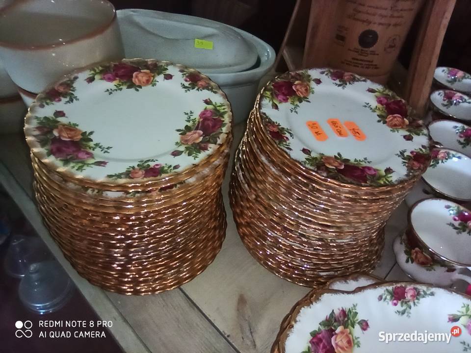 Talerzyk deserowy Old Country Roses
Royal Gdańsk