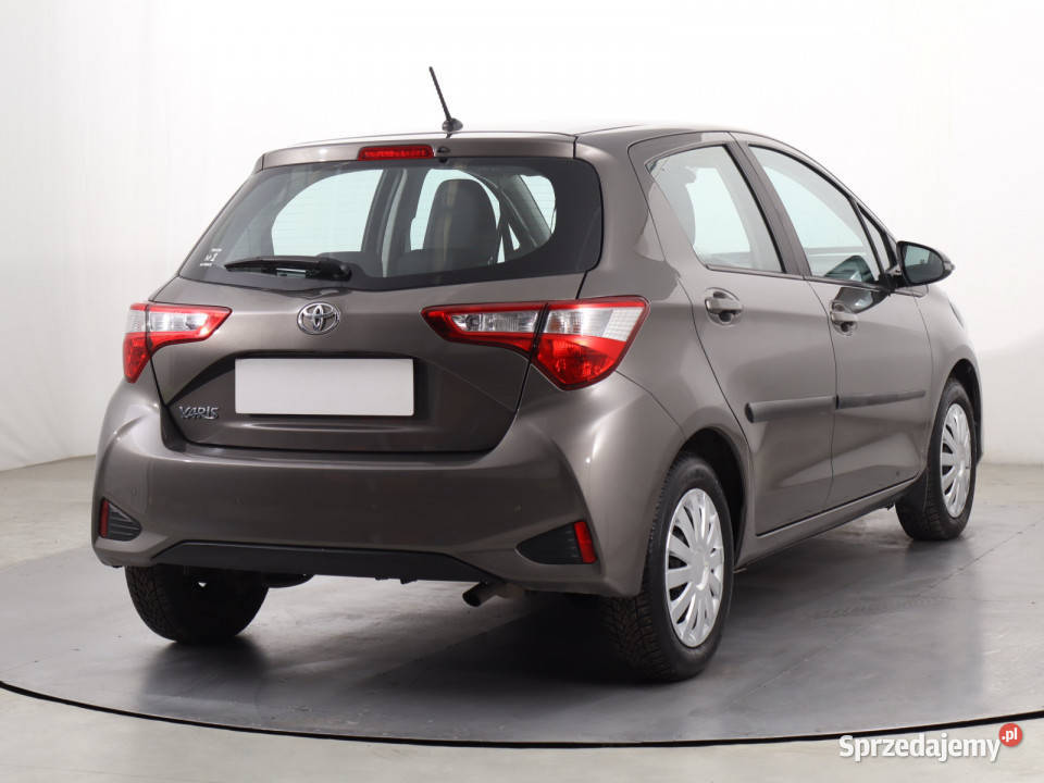Toyota Yaris 15 Dual VVTi szary śląskie